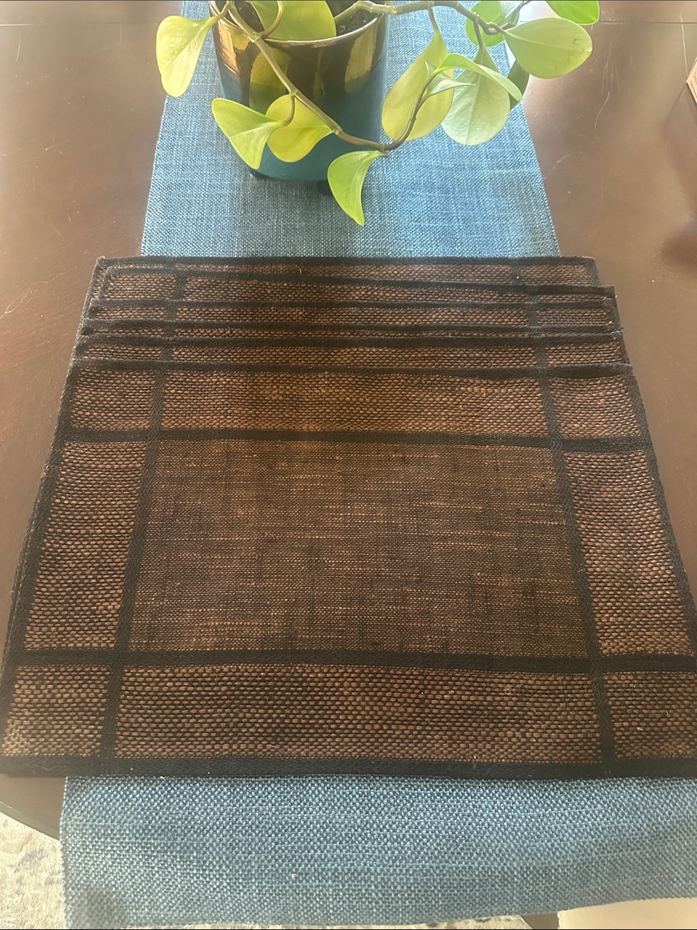 Rich’s Raffia Rectangular Bundle of 6 Placemats